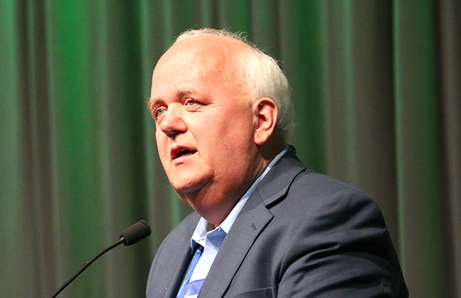 Lee DeYoung Voted President-Elect of General Synod